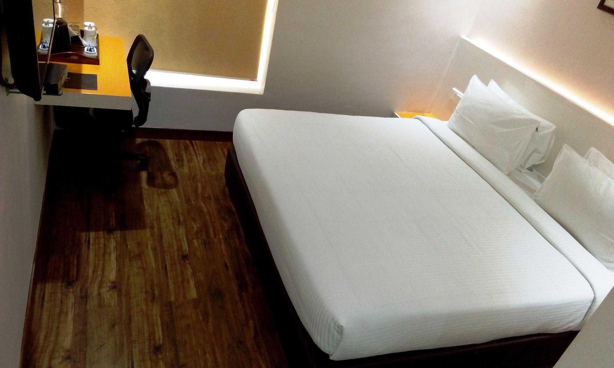 Mango Hotels Prangan Bhubaneswar Ngoại thất bức ảnh