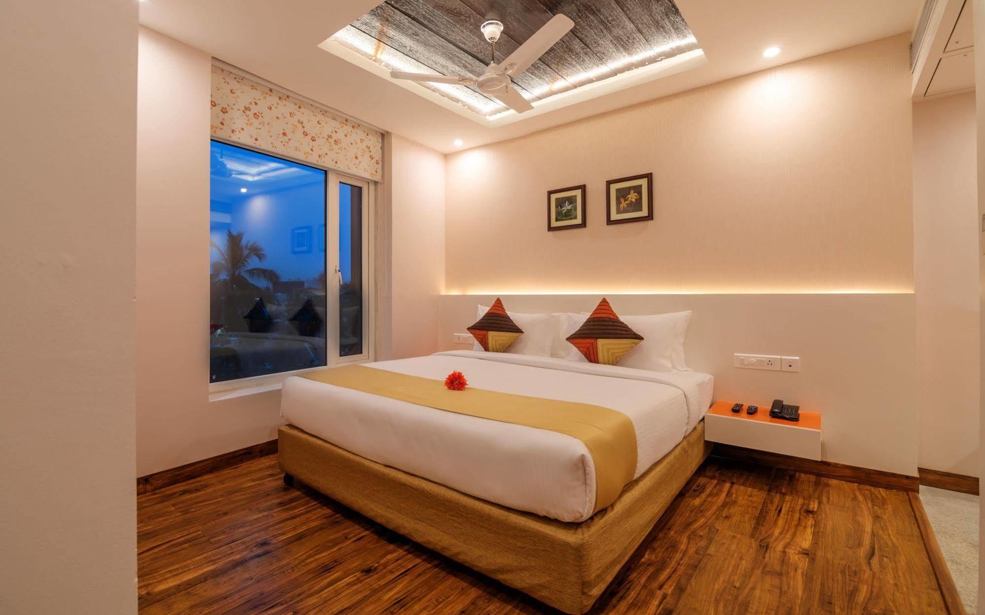 Mango Hotels Prangan Bhubaneswar Ngoại thất bức ảnh